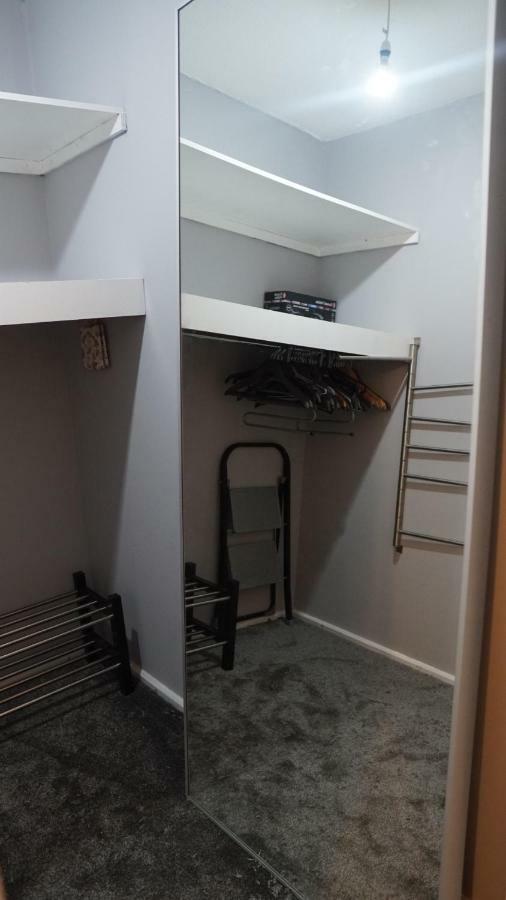 North London Apartment - Edmonton Eksteriør bilde